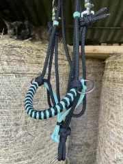 Pony • Jezdecká Monrae • s lícnicemi • černá