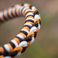 Jezdecká ohlávka s opletem Frey (paracord) AIVA